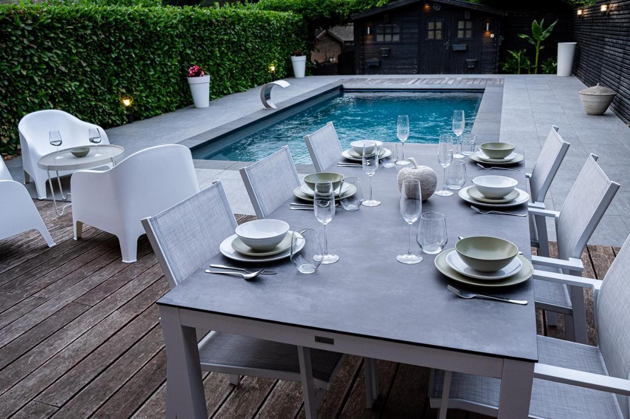 Chez Sabine Et Eric Maison Pour 6 Personnes Avec Piscine Chauffee Andenne Ngoại thất bức ảnh